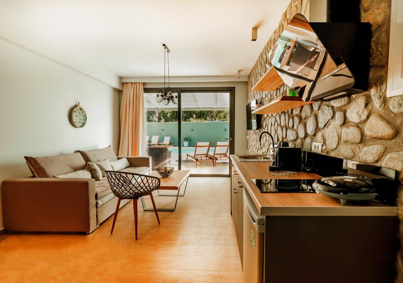 Olia Suites Parga Exterior photo